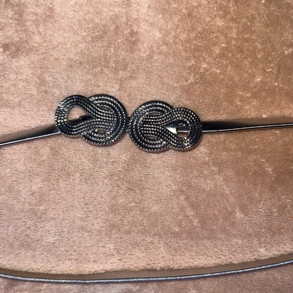 Elastic Silver Tone Knot End Slim Clip Accent‎ Belt (B) - Picture 2 of 3